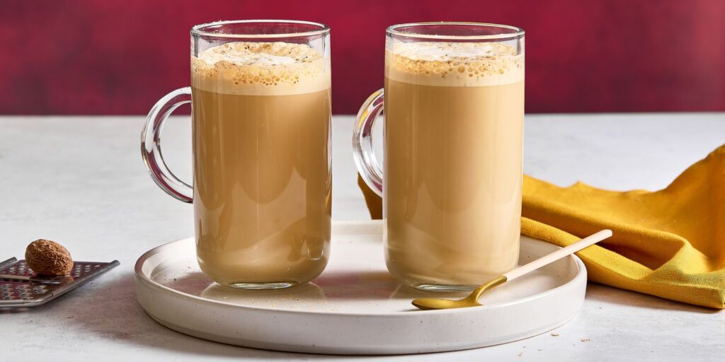 eggnog latte in mug,