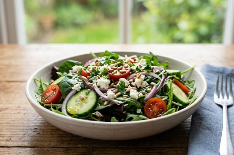 The REAL Salad Jennifer Aniston Ate on the Set of "Friends"