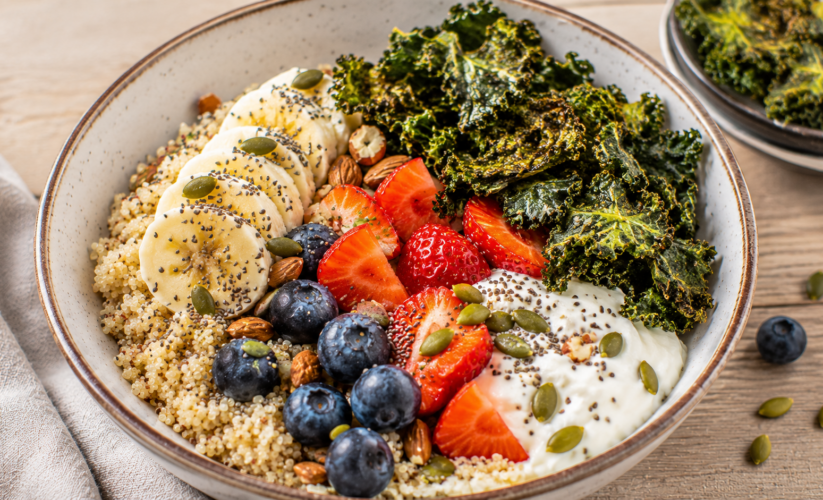 Quinoa Breakfast Bowl with Crispy Kale Chips