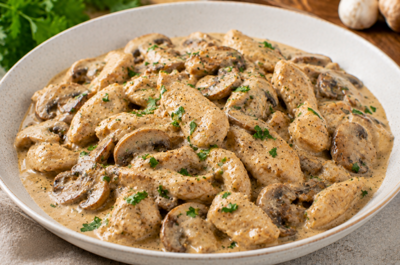 Chicken stroganoff