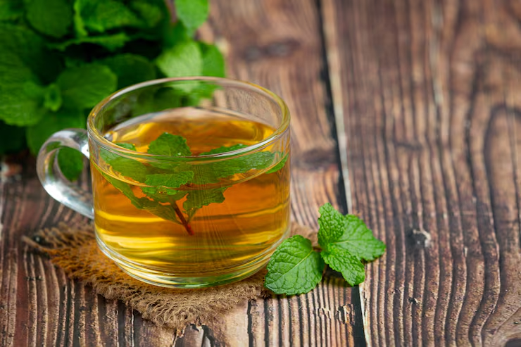 Mint Tea for sore throat
