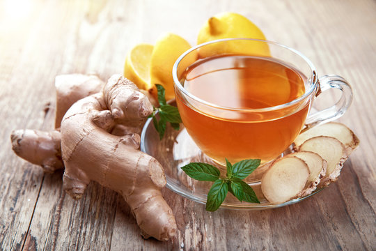 Ginger Tea for Sore Throat